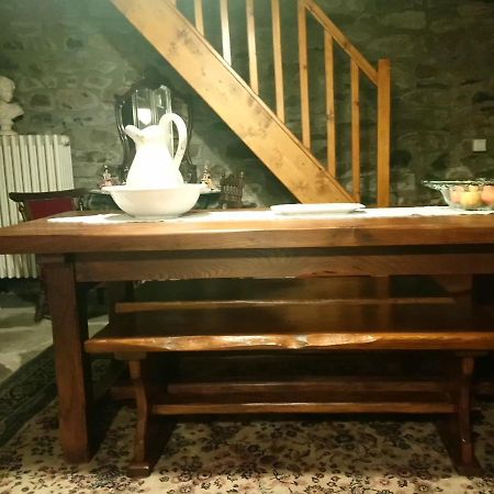La Ferme Du Crie Bed & Breakfast Chaudeyrolles Luaran gambar